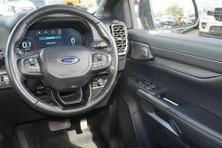 2024 Ford Everest Platinum