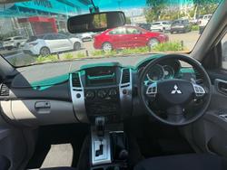 2011 Mitsubishi Challenger LS PB MY11 4X4 Dual Range White