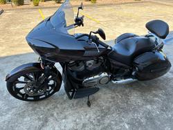 2015 VICTORY MAGNUM X-1 Black