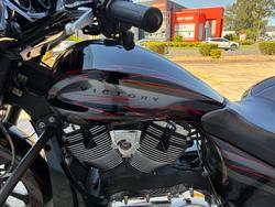 2015 VICTORY MAGNUM X-1 Black