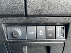 2024 Isuzu D-MAX X-TERRAIN MY24 4X4 Dual Range Mercury Silver