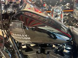 2022 Harley-Davidson Sport Glide 107 (FLSB) Softail Black