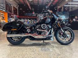 Harley-Davidson Sport Glide 107 (flsb)