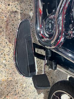 2022 Harley-Davidson Sport Glide 107 (FLSB) Softail Black