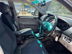 2015 MITSUBISHI CHALLENGER (4x4)