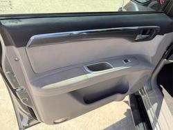 2015 MITSUBISHI CHALLENGER (4x4)