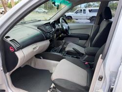 2013 MITSUBISHI TRITON GLX (4x4)