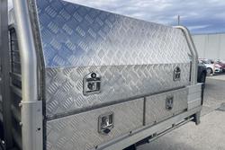 2022 Nissan Navara SL