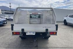 2022 Nissan Navara SL