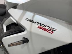 2025 Triumph Daytona 660 Daytona White