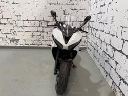 2025 Triumph Daytona 660 Daytona White