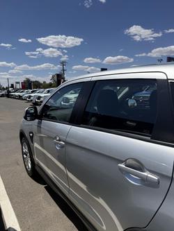 2023 Mitsubishi ASX ES