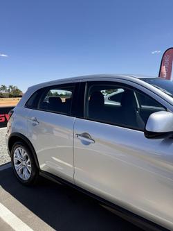 2023 Mitsubishi ASX ES