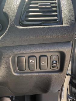 2023 Mitsubishi ASX ES