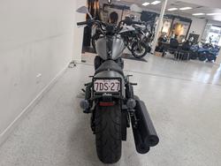 2023 INDIAN CHIEF BOBBER DARK HORSE Black