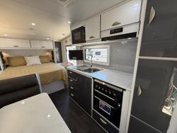 2020 Regent Discoverer