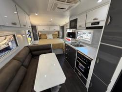 2020 Regent Discoverer