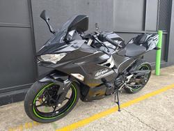 2022 Kawasaki NINJA 400 GREY