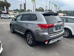 2019 Mitsubishi Outlander LS