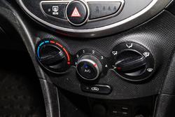 2016 Hyundai Accent Active