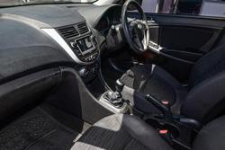 2016 Hyundai Accent Active