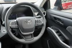 2024 Toyota Kluger GX