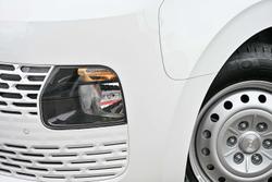 2024 Hyundai STARIA LOAD