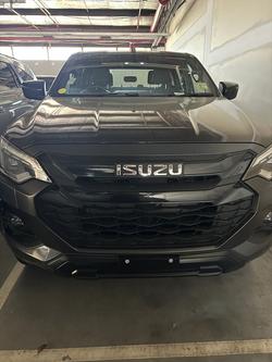2025 Isuzu D-MAX X-RIDER
