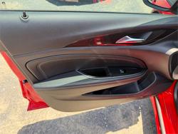 2018 HOLDEN COMMODORE RS