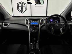 2017 Hyundai i30 Active GD4 Series II MY17 Fiery Red