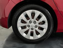 2017 Hyundai i30 Active GD4 Series II MY17 Fiery Red