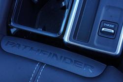 2024 Nissan Pathfinder ST-L