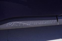 2024 Nissan Pathfinder ST-L