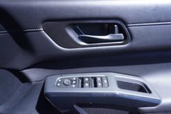 2024 Nissan Pathfinder ST-L