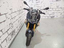 2024 Moto Guzzi V100 Mandello S V100 Grey