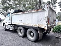 1995 Freightliner Fl 112