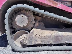 Takeuchi Skid Steer Tl230