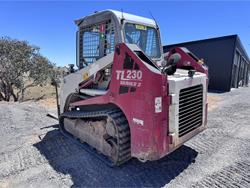 Takeuchi Skid Steer Tl230
