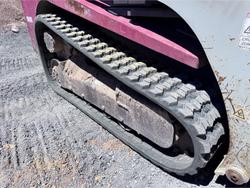 Takeuchi Skid Steer Tl230