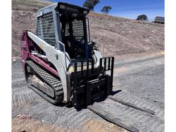 Takeuchi Skid Steer Tl230
