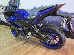 2023 Yamaha YZF-R3 BLUE