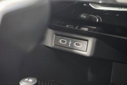 2025 Volkswagen T-Roc 140TSI R-Line