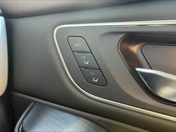 2025 Nissan T33 TI-L