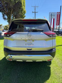 2025 Nissan T33 TI-L