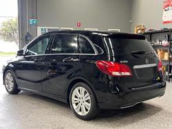 2015 Mercedes-Benz B-Class B180 W246 Cosmos Black