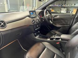 2015 Mercedes-Benz B-Class B180 W246 Cosmos Black