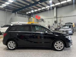 2015 Mercedes-Benz B-Class B180 W246 Cosmos Black
