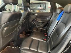 2015 Mercedes-Benz B-Class B180 W246 Cosmos Black