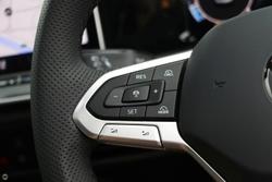 2025 Volkswagen Golf 110TSI R-Line