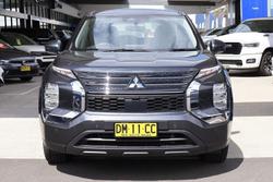 2024 Mitsubishi Outlander ES